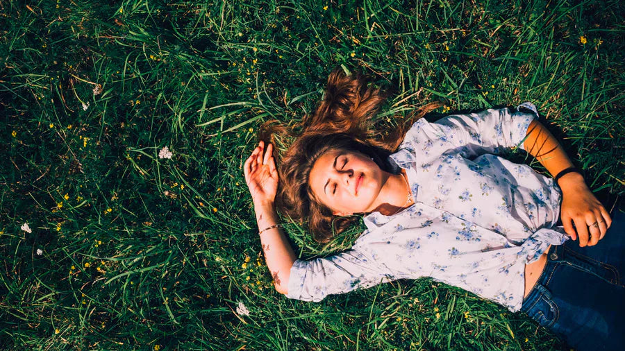 Earth Your Way to Better Mental Health: The Surprising Benefits of Earthing Sheets